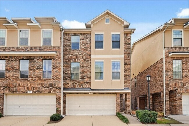 Foto del edificio - 7903 Bachwood Dr