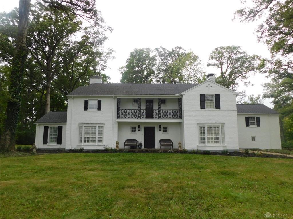 Primary Photo - 2401 Signal Hill Rd