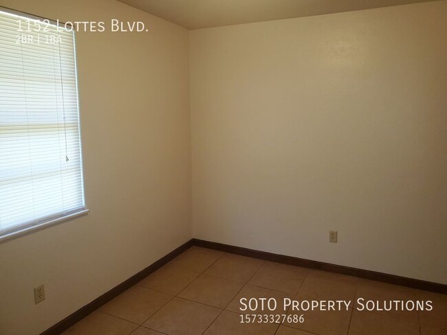 Foto del edificio - 2BD/1BA Duplex with 1-car Garage in Perryv...