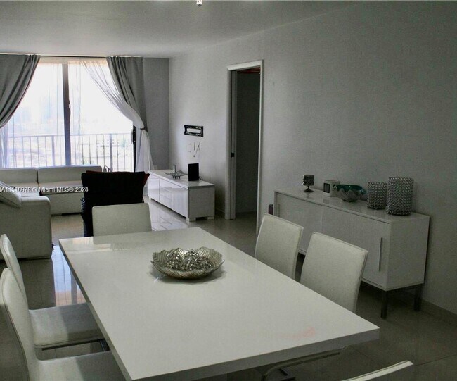 Foto del edificio - 210 174th St