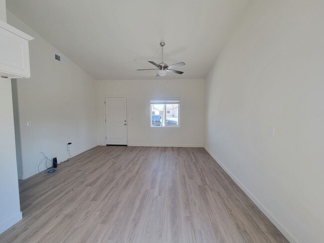 Building Photo - 8501 Grandy St