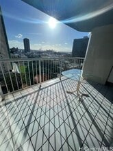 Building Photo - 1212 Nuuanu Ave