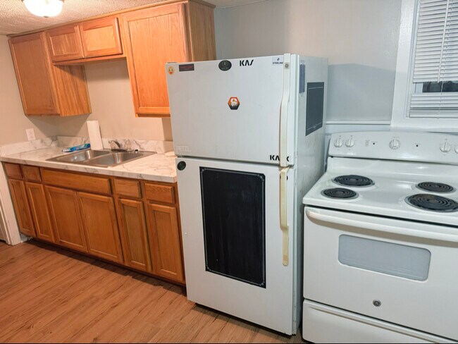 Photo - 3909 Southern Pkwy Apartment