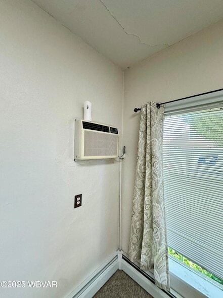 Foto del edificio - 1222 Clayton Ave
