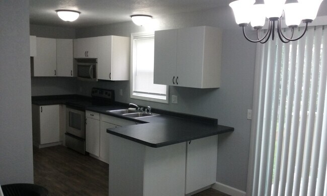 Foto del edificio - 1515 W Veterans Pkwy