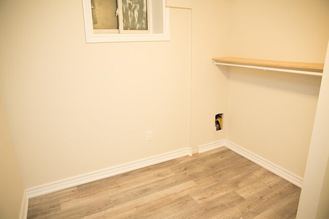 Building Photo - 50 Laurel Ave