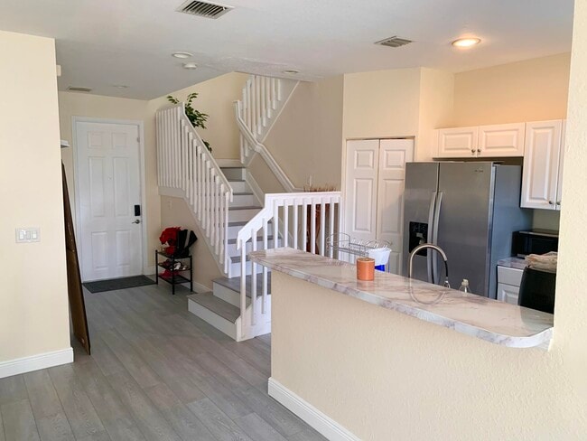 Foto del edificio - 2007 Nassau Dr