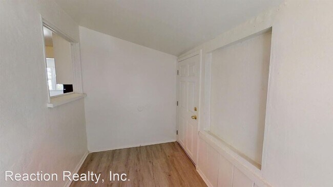Building Photo - 314 N Alessandro St