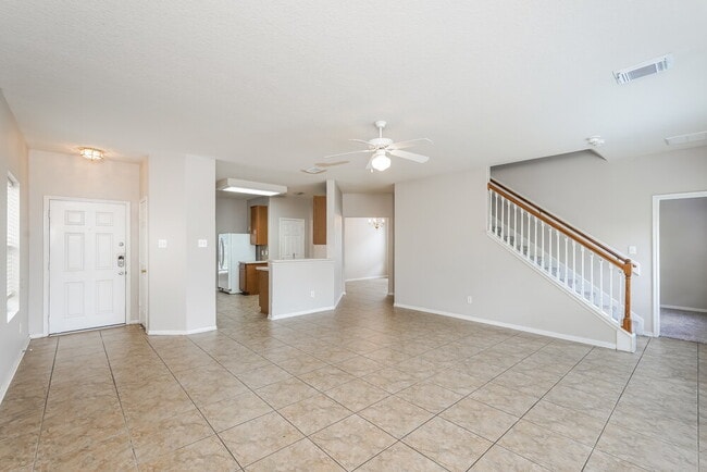 Foto del edificio - 18423 Knob Hill Lake Ln