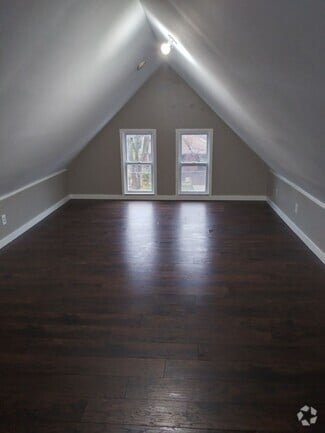 Building Photo - 769 Meigs St
