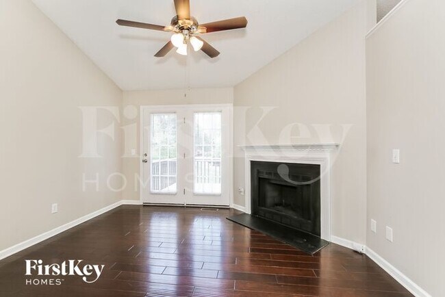 Building Photo - 4213 Birchgarden Dr