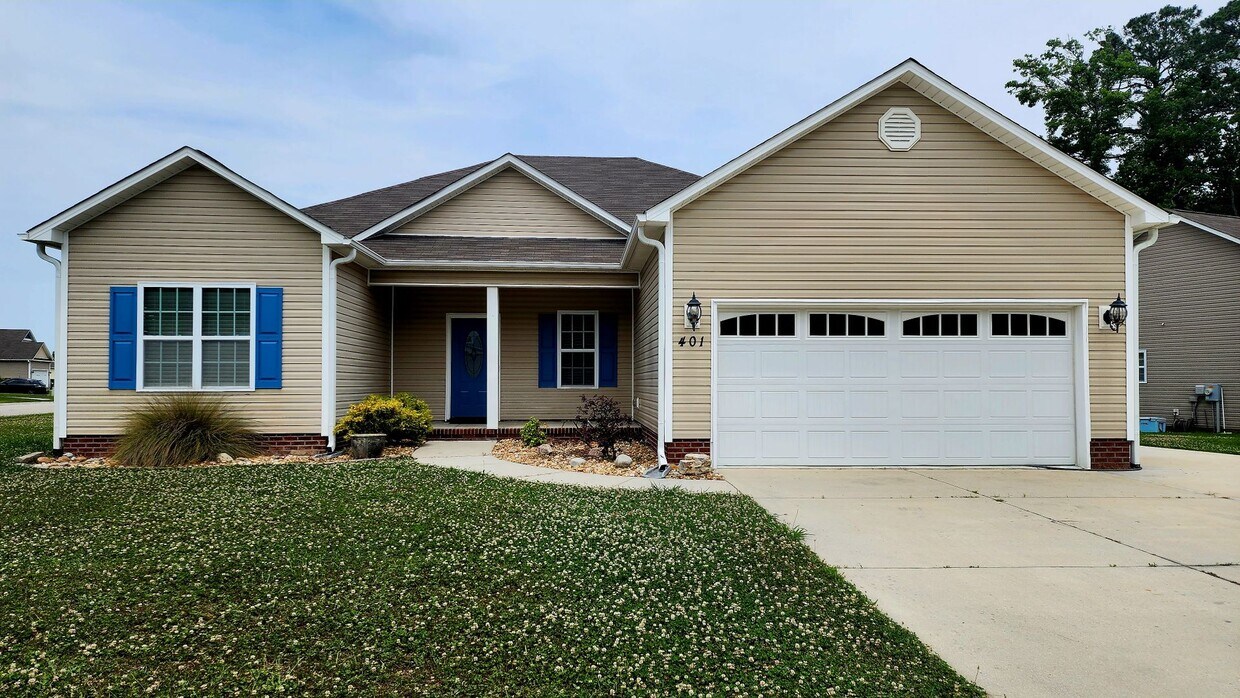 Primary Photo - Beautiful 1 Story 4 Bedroom Home