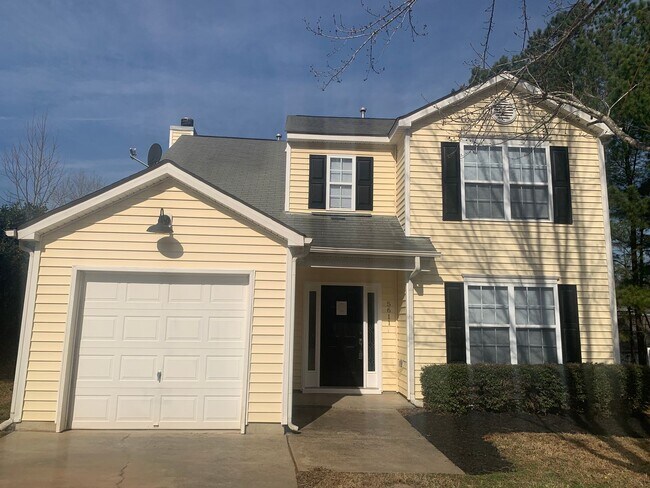 Building Photo - Now Leasing! Bright 3-Bedroom Home with Huge Yard & Smart Upgrades