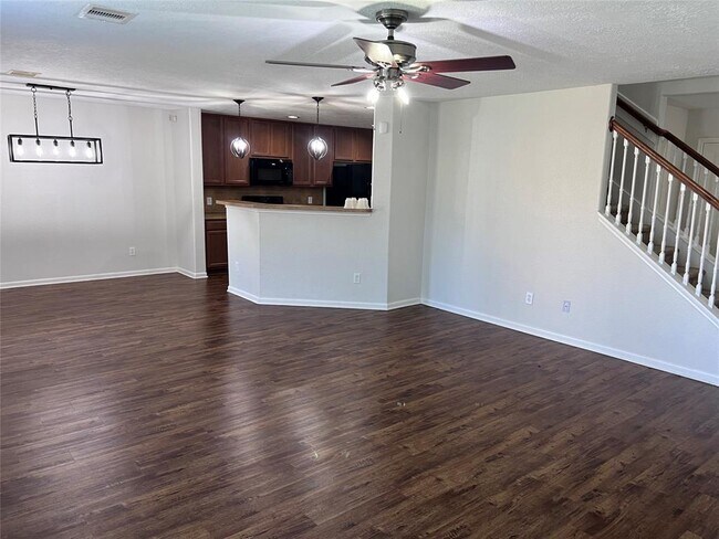 Foto del edificio - 3134 Ribbon Creek Way