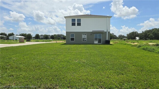 Building Photo - 1352 Stone Ridge Cir