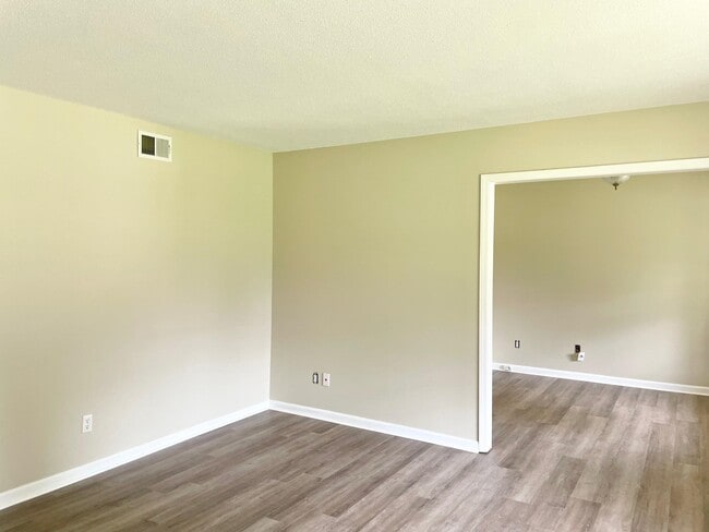 Building Photo - 6308 Heathcliff Cove
