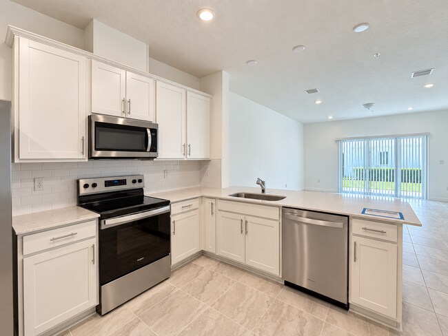 Foto del edificio - Harbor Square townhome home
