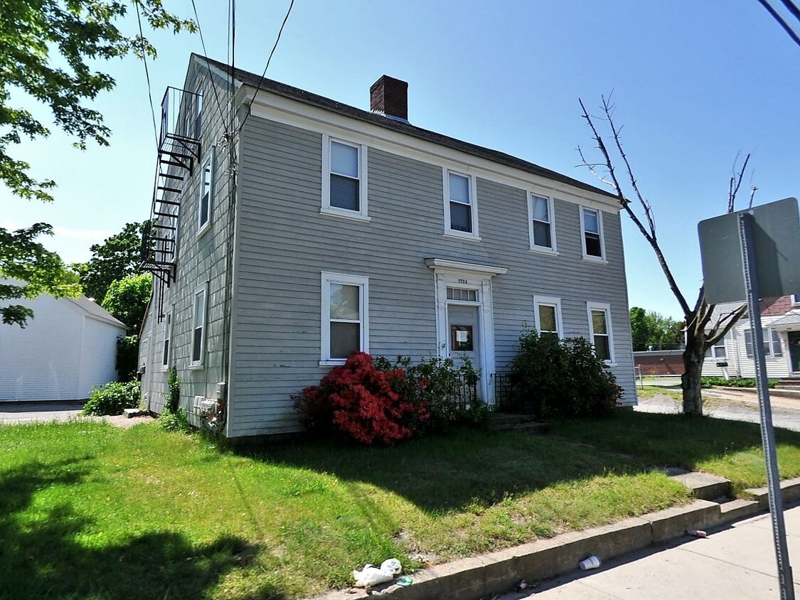 Building Photo - Brotman apartments