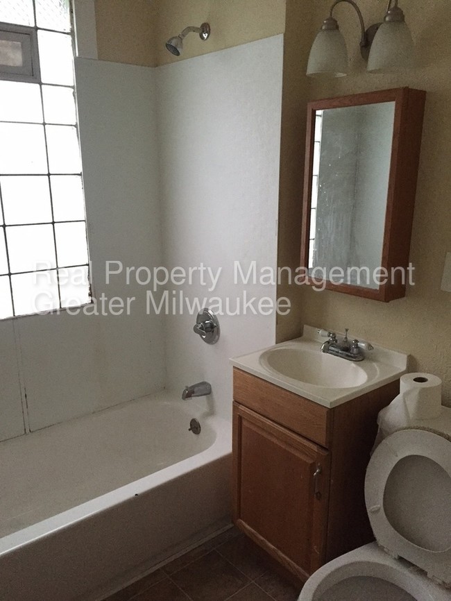 Foto del edificio - 4739 N 35th St