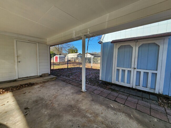 Foto del edificio - Single family home located in West Memphis