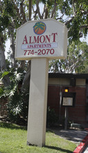 Almont Apartments photo'