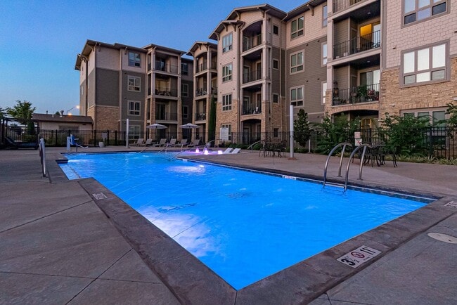Swimming Pool - Album Quail Springs 55+ Active Adult Apartment Homes