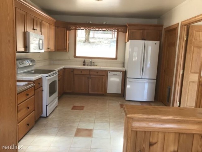Building Photo - 2 br, 1 bath House - 1200 Bennett Lane