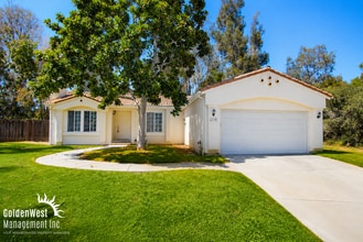 Building Photo - 2158 Savona Ct