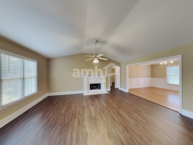 Foto del edificio - 20 Legend Creek Ct