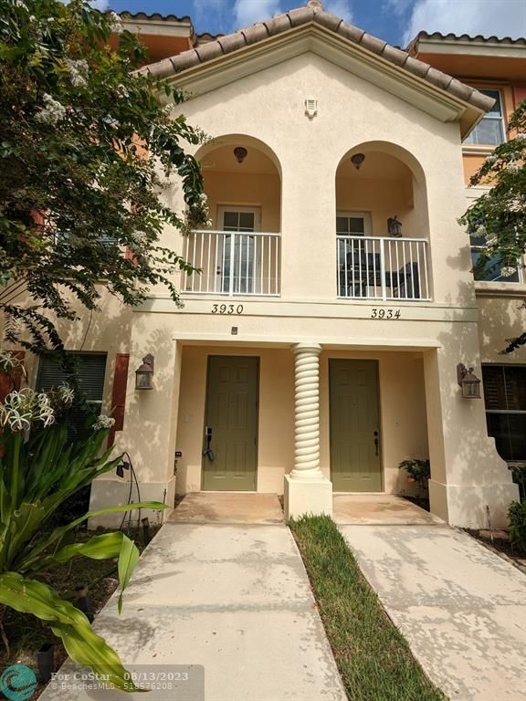 Foto del edificio - 3930 Monarch Ln