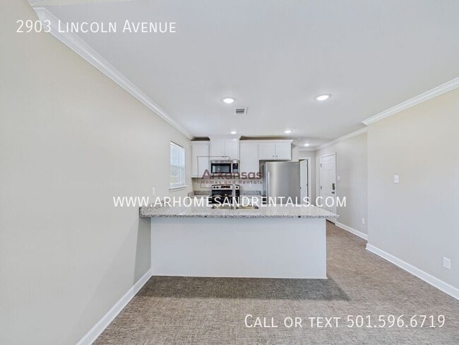 Foto del edificio - 2903 Lincoln Ave