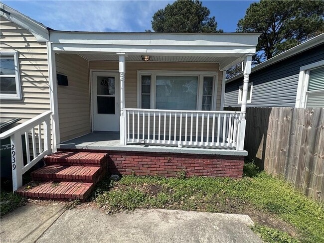 Photo - 2939 Marne Ave House