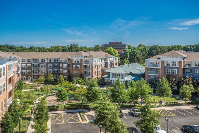 Foto del edificio - The Falls at Flint Hill