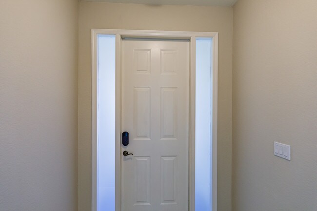 Foto del edificio - 7596 Key Deer Ct