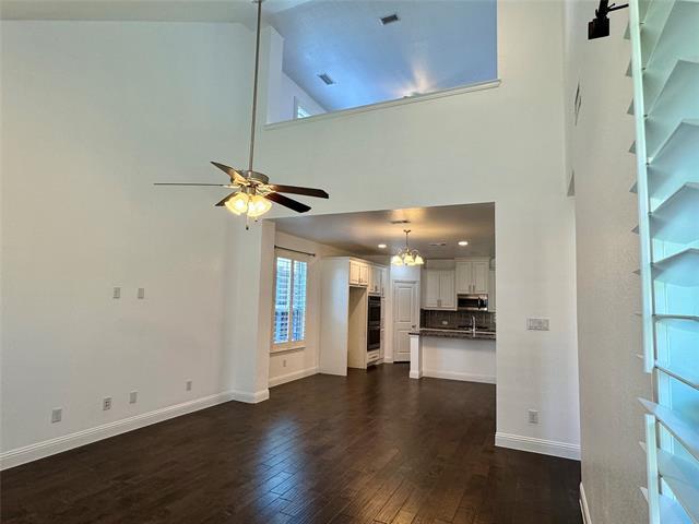 Foto del edificio - 16005 Canyon Ridge