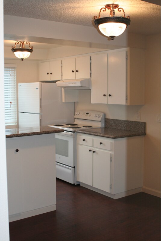 Foto del edificio - 301 Whitesell St W