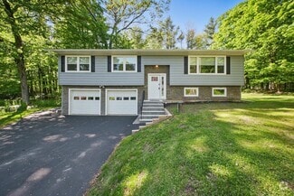 Building Photo - 30 Doe Rd