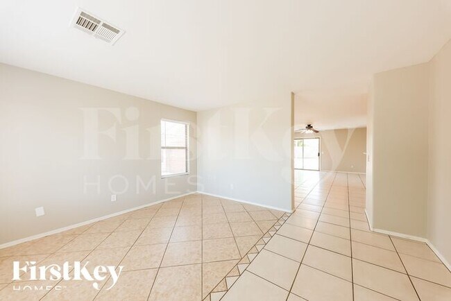 Building Photo - 14921 W Watson Cir