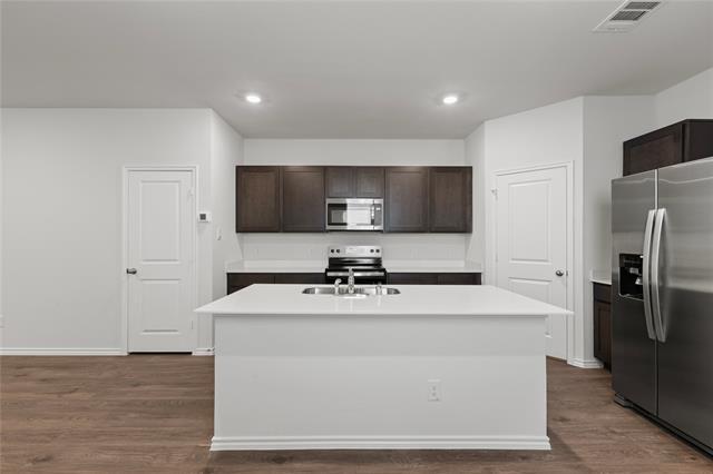 Building Photo - 7016 Vining Dr