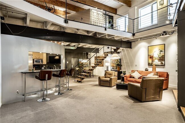 Foto del edificio - 612 N Park Ave