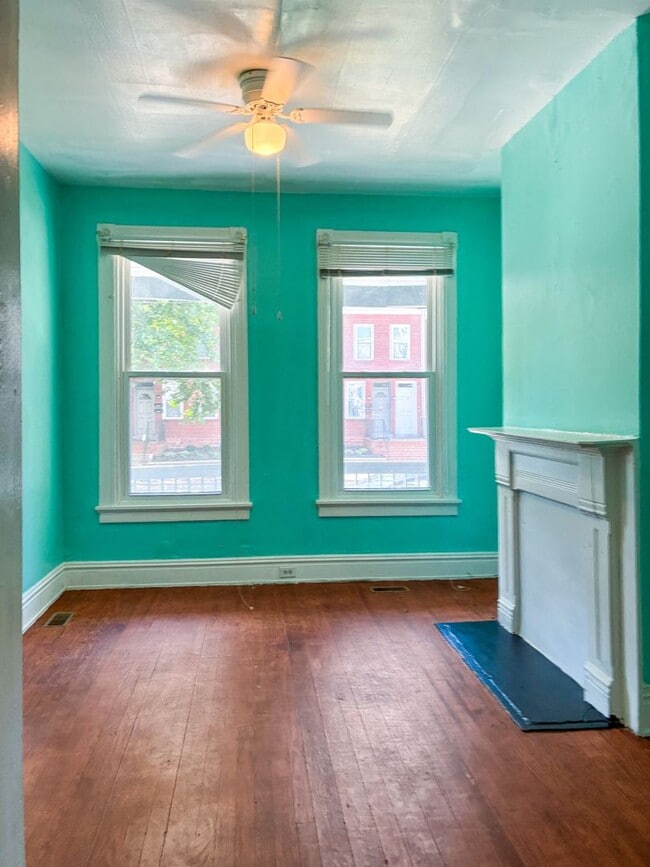 Building Photo - Charming Fan District Home with Classic De...