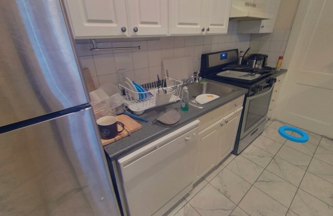 Building Photo - 9/1 No Fee! Modern 3BR apartment near Coolidge Corner, BU!