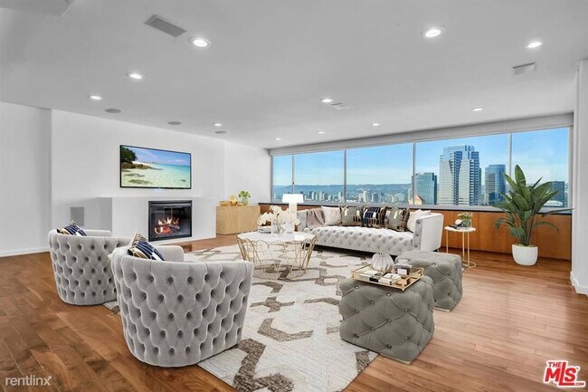 Building Photo - 2 br, 2 bath Condo - 2220 Avenue of the St...