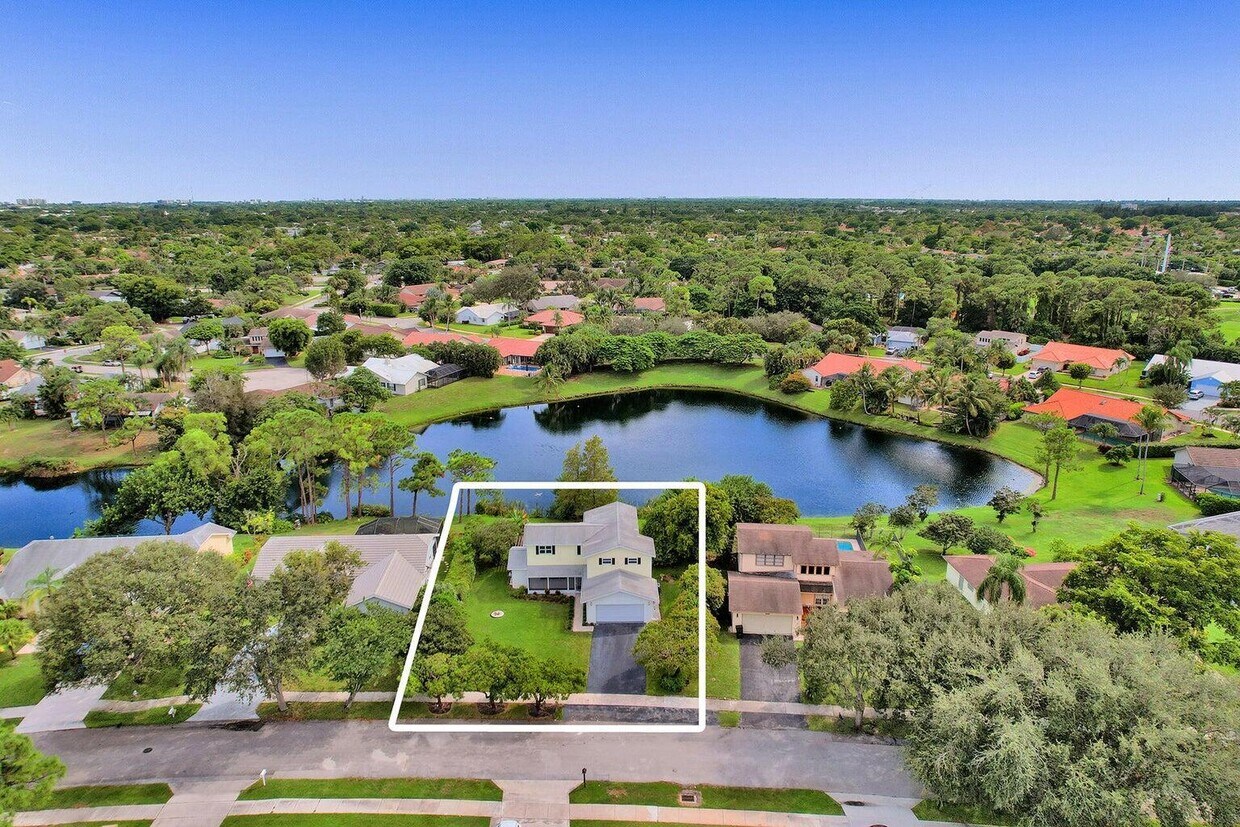 Foto principal - 4110 NW 10th St