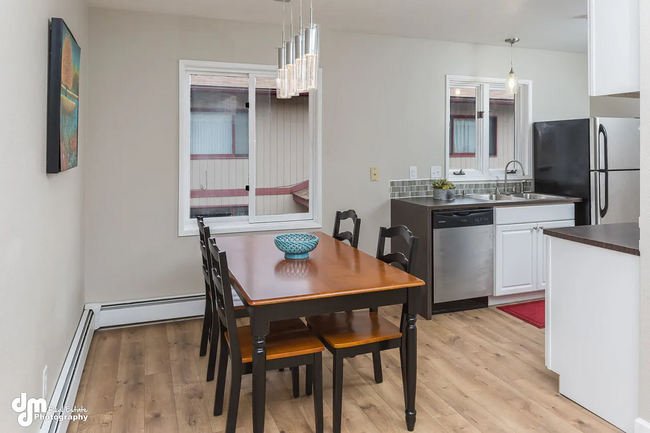 Foto del edificio - 8114 Boundary Ave