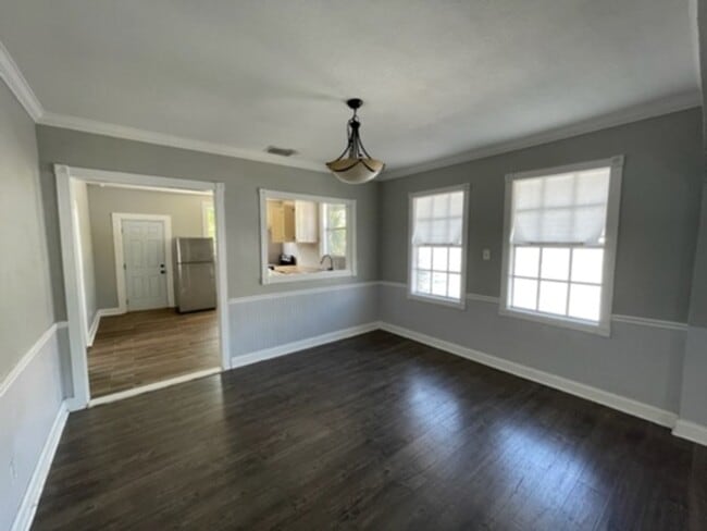Building Photo - Beautiful remodeled home in historic Ybor ...