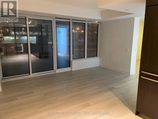 Building Photo - 70-670 Queens Wharf Rd