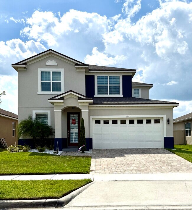 Building Photo - 1732 Flourish Ave