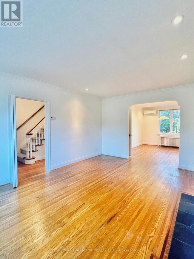 Building Photo - 59 Divadale Dr