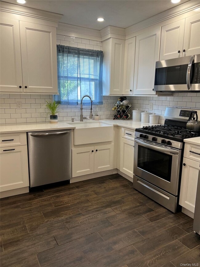 Foto del edificio - 72 2nd Ave